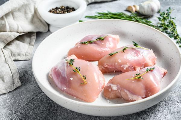 Hauts de cuisse de poulet de grain